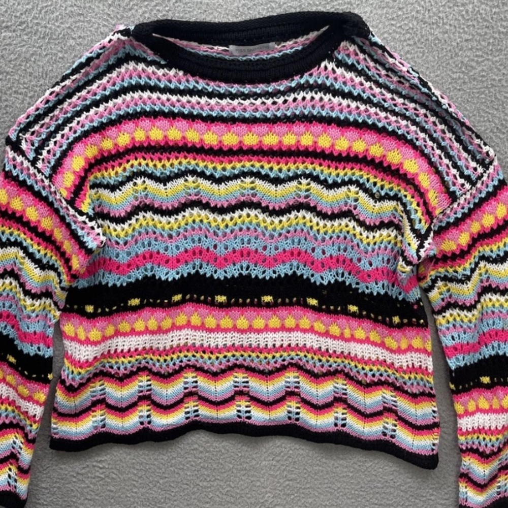 Colorful Knit Sweater - Picture 9 of 12